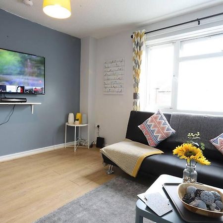 Family And Contractors Hs2 Nec Airport 3Beds Homebase Birmingham Dış mekan fotoğraf